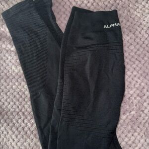 Alphalete contour legging